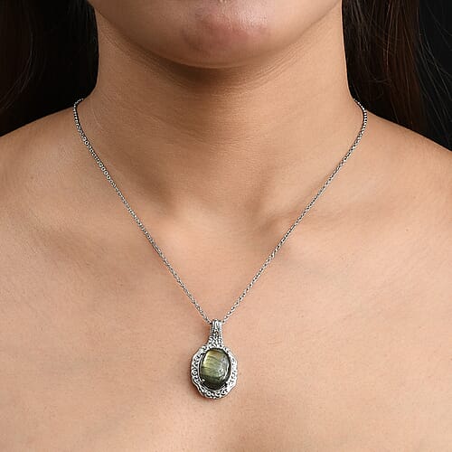 Labradorite - Product card gallery slide 3 (10176716767545)