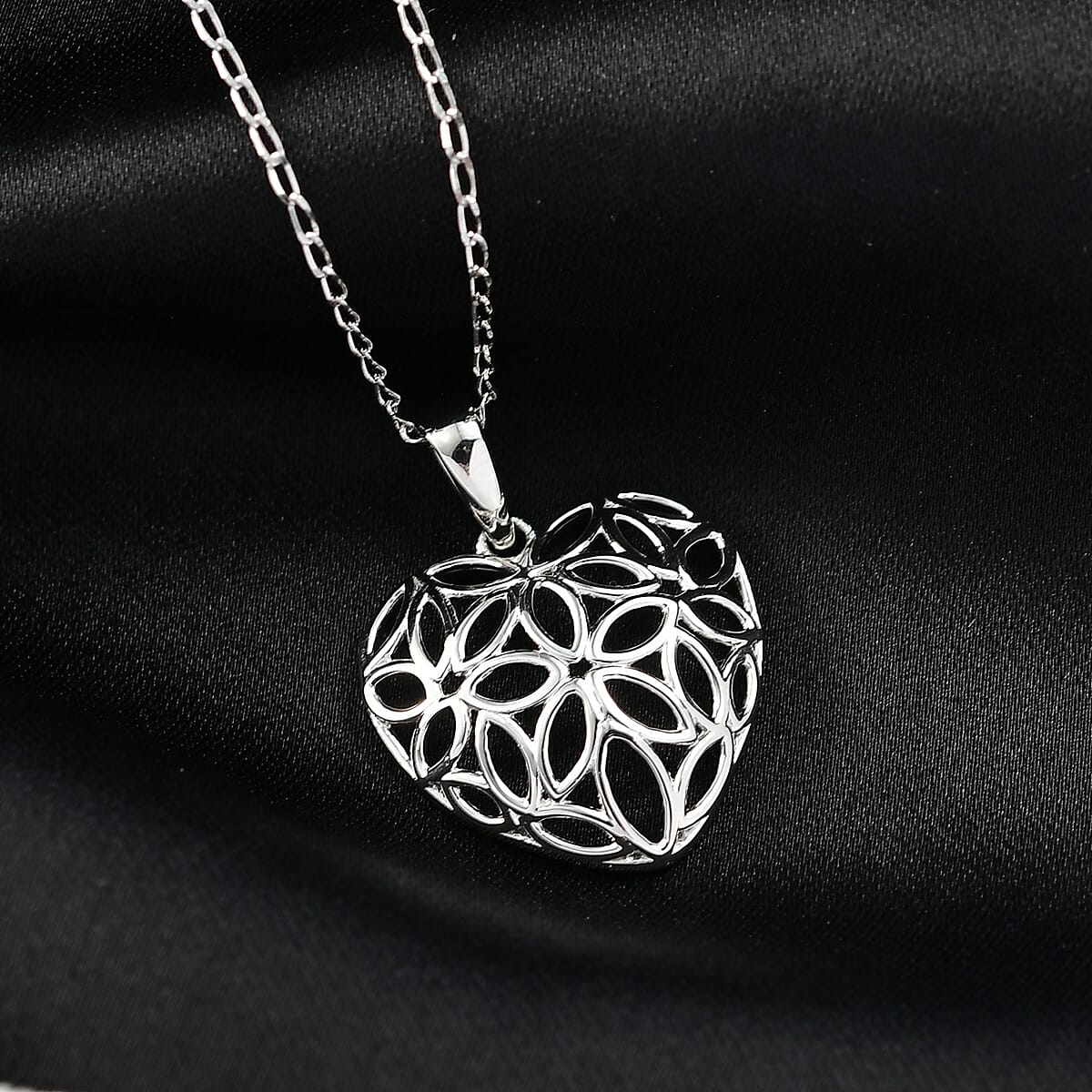 Rhapsody Pendant Necklace in 950 Platinum 6.0 Grams 20 Inches image number 1