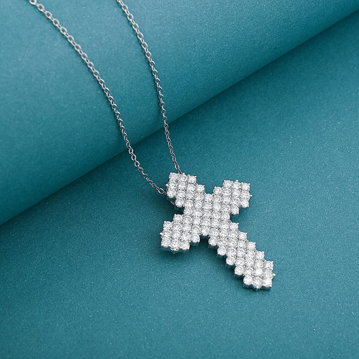 Doorbuster Luxuriant Lab Grown Diamond G SI 4.36 ctw Cross Pendant Necklace in Sterling Silver 16-18 Inches image number 1