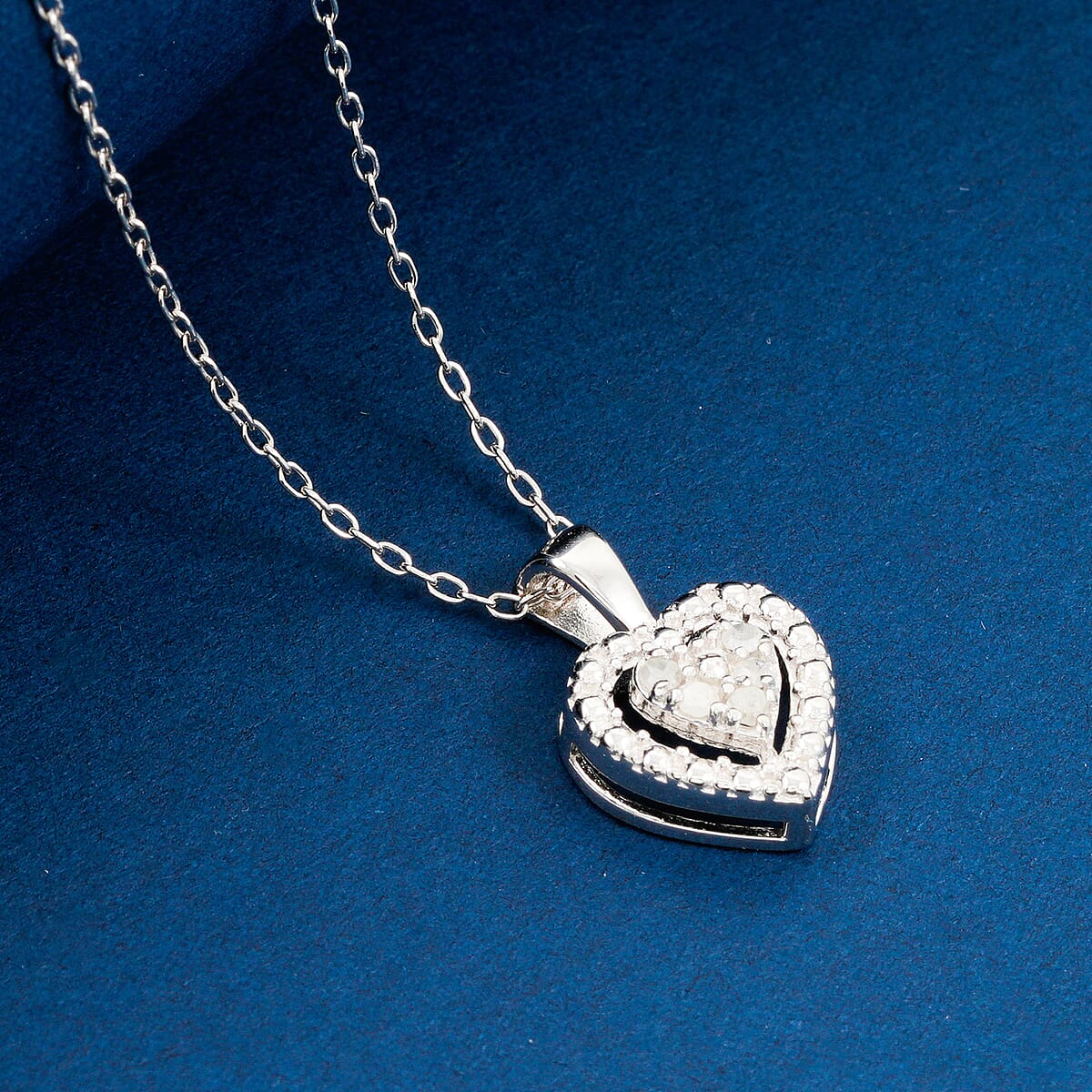 Diamond 0.10 ctw Heart Pendant Necklace in Sterling Silver 18 Inches image number 1