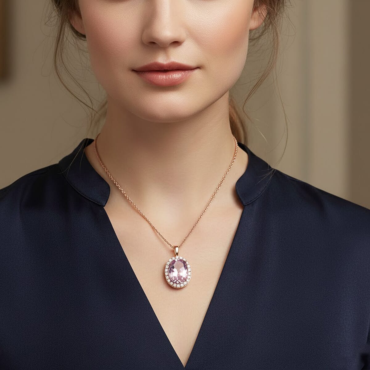 Certified & Appraised AAA Martha Rocha Kunzite and Luxuriant Lab Grown Diamond E-F VS 14.00 ctw Pendant Necklace in 10K Rose Gold 5.55 Grams 18 Inches image number 2