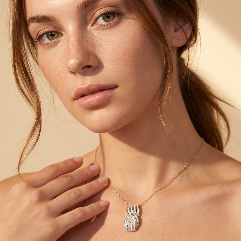 Luxuriant Lab Grown Diamond G-H SI 1.00 ctw Pendant Necklace in 18K Vermeil Yellow Gold Over Sterling Silver 20 Inches