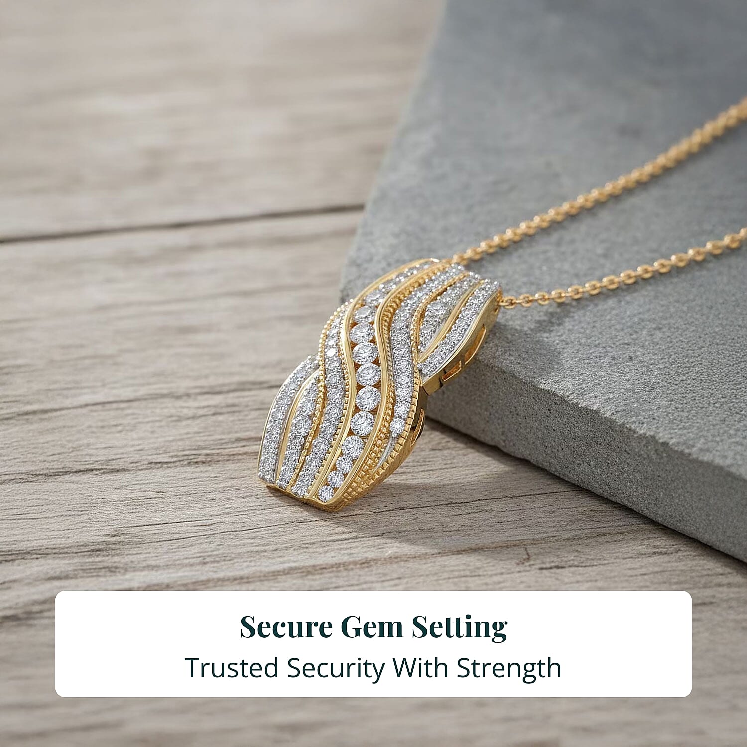Luxuriant Lab Grown Diamond G-H SI 1.00 ctw Pendant Necklace in 18K Vermeil Yellow Gold Over Sterling Silver 20 Inches