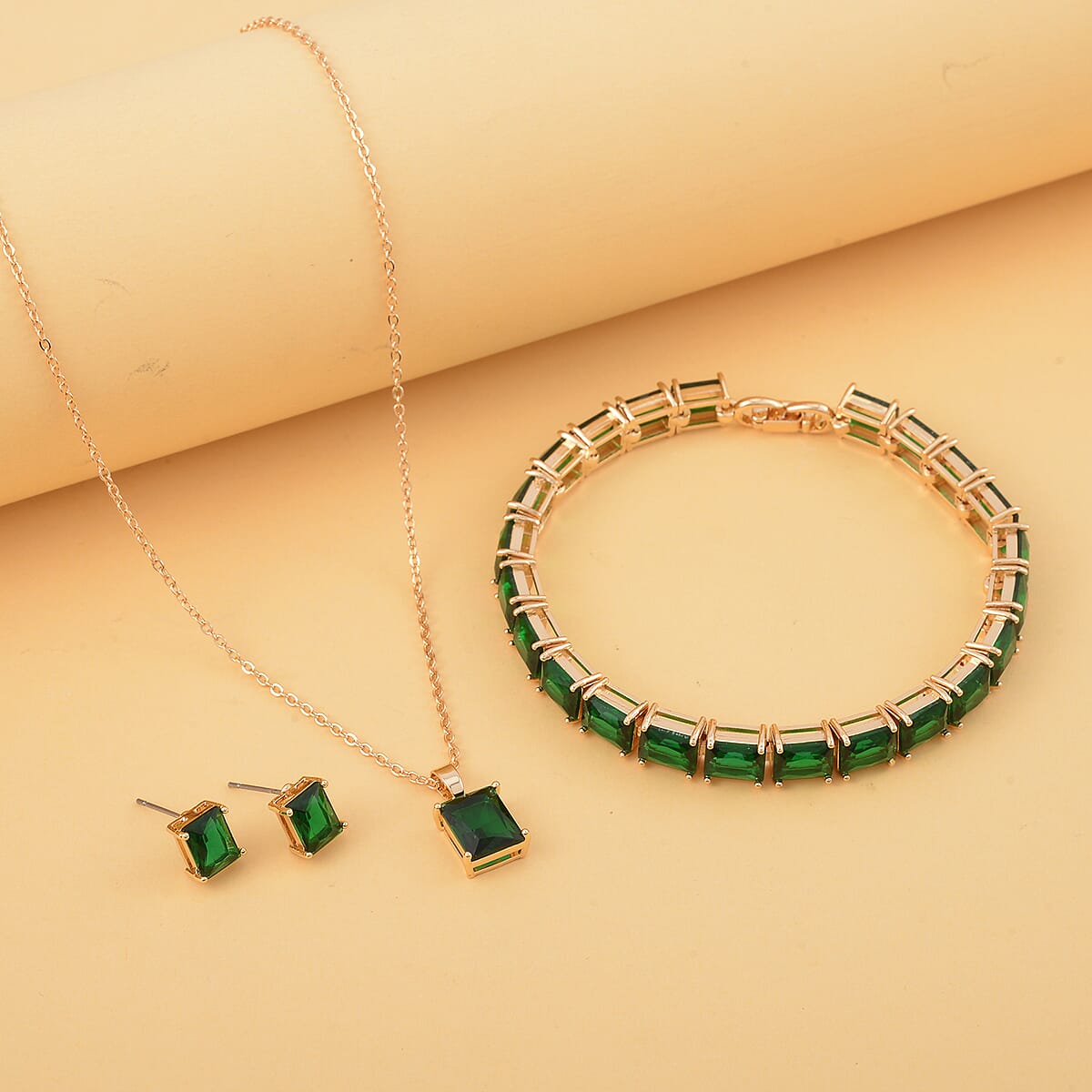 3 Piece Set Green Austrian Crystal Tennis Bracelet (7.25In), Solitaire Pendant Necklace 20 Inches and Stud Earrings in Goldtone image number 1