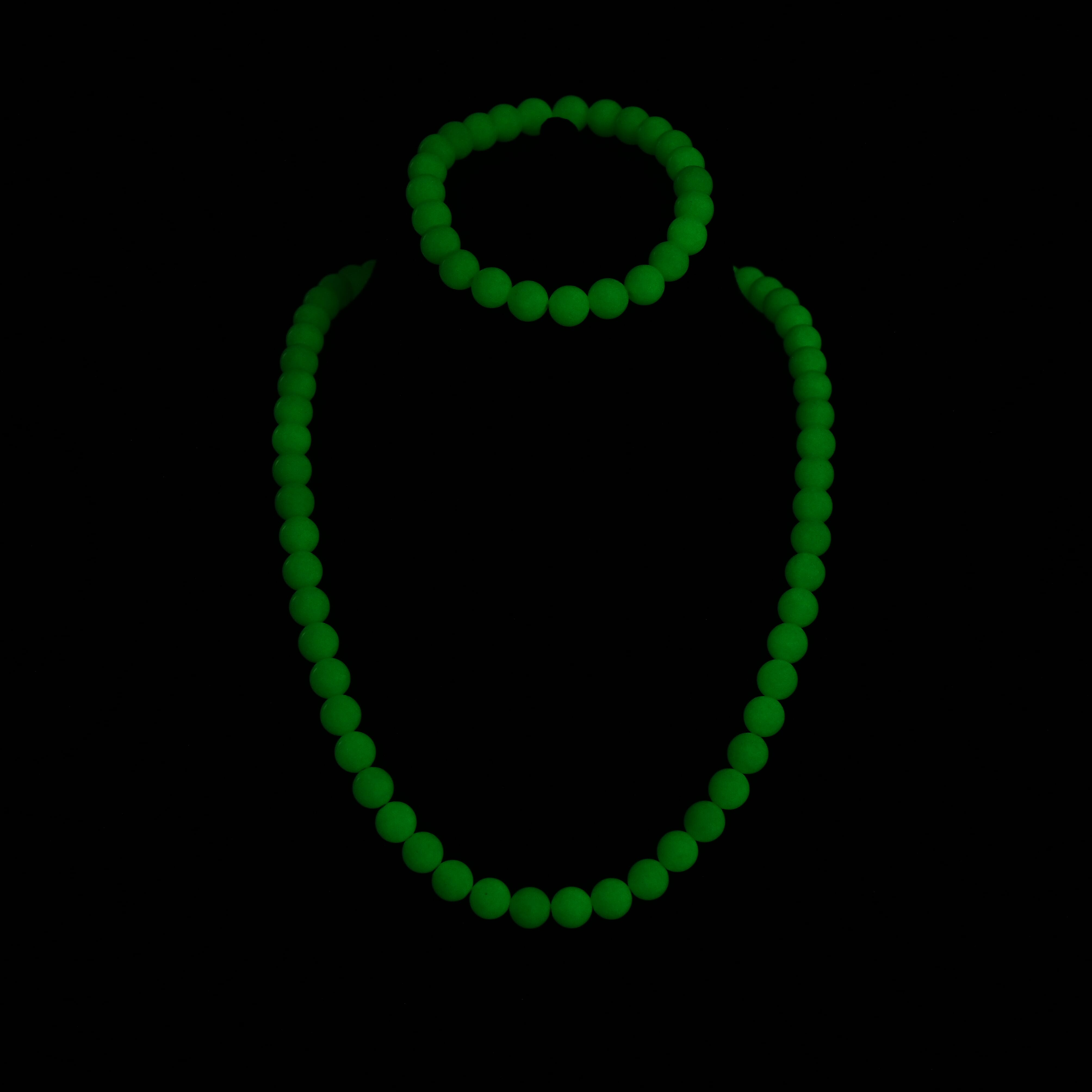 2 Piece Set Green Luminous Glowing in Dark Beaded 210.00 ctw Stretch Bracelet (6.5-7In) and Necklace 18-20 Inches in Stainless Steel