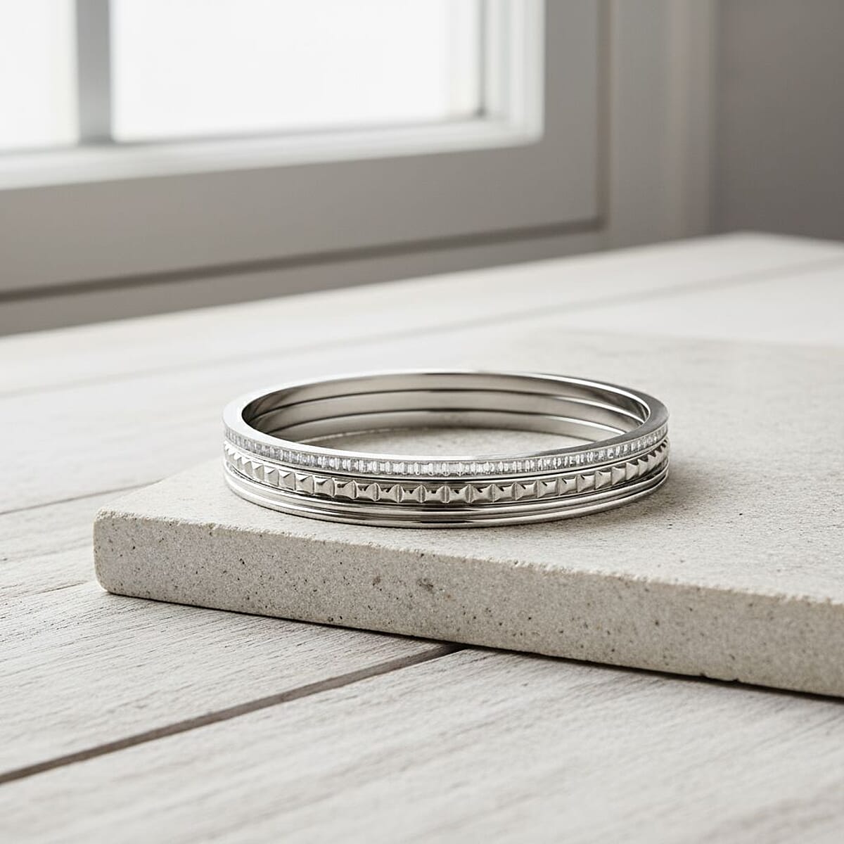 Calvin Klein Set of 3 - Simulated Diamond Bangle Bracelet in Stainless Steel (7.00 In) 4.00 ctw image number 1