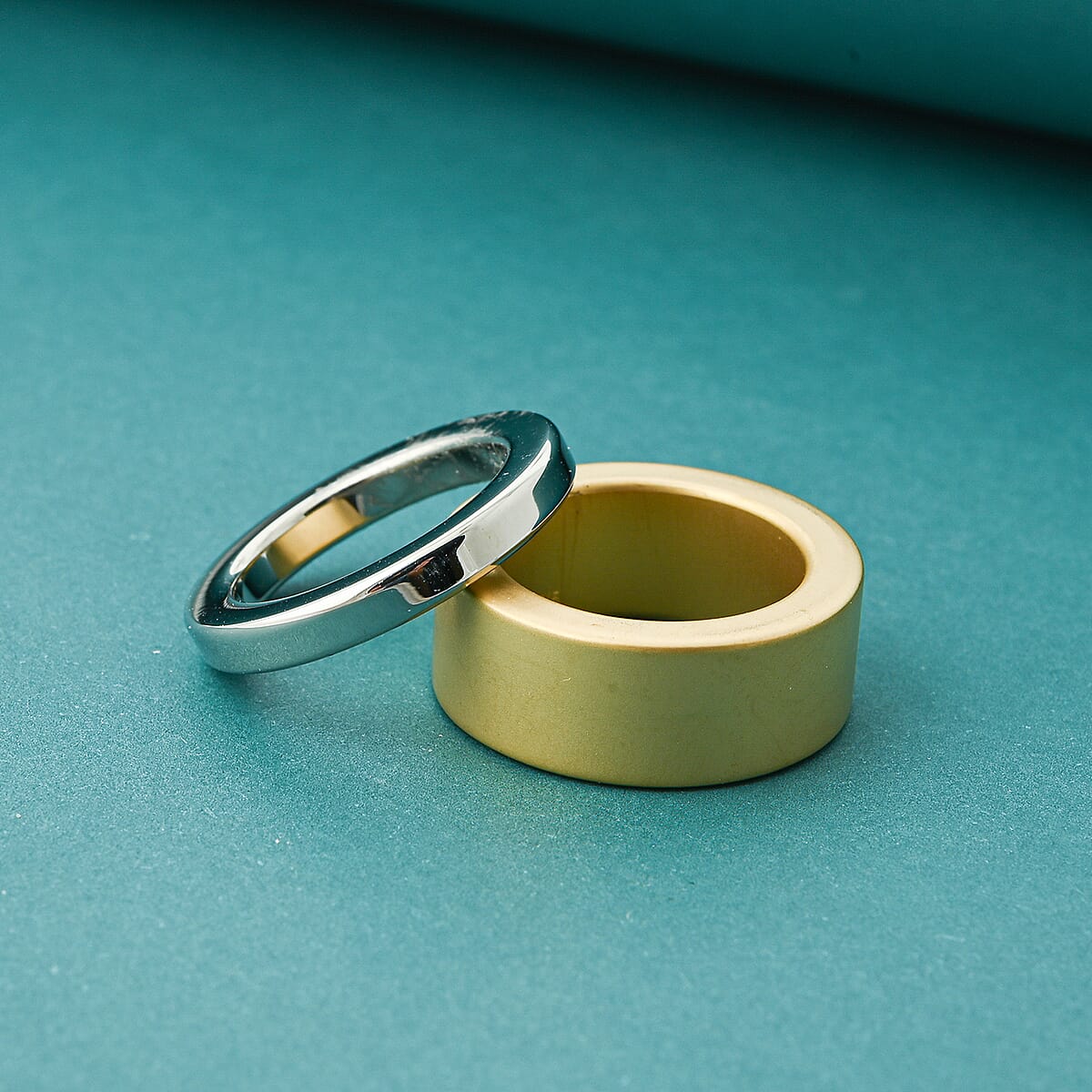 Calvin Klein Set of 2 Satisfaction Ring in ION Plated YG and Stainless Steel (Size 5) image number 1