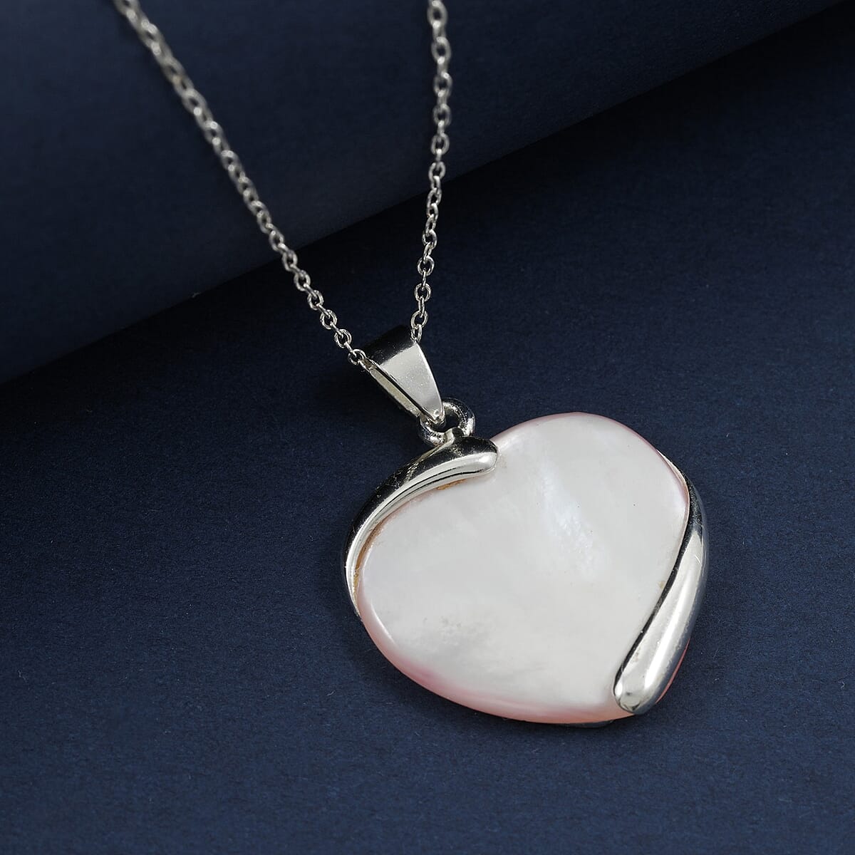 Pink Mother of Pearl Pendant Necklace 18 Inches in Rhodium Over Sterling Silver image number 1