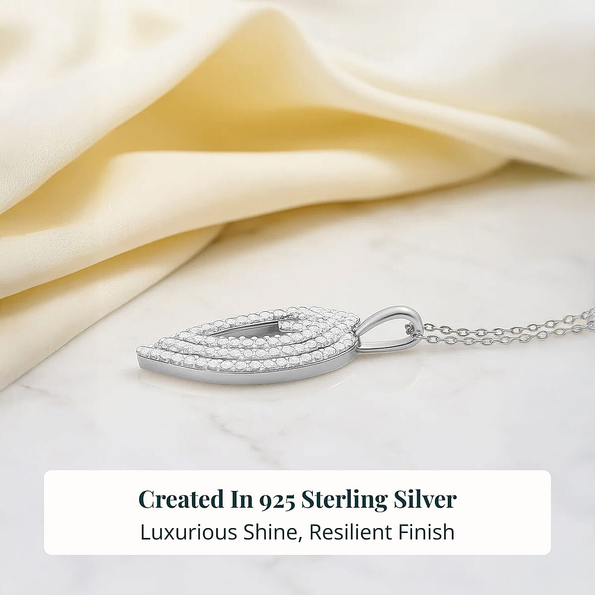 Doorbuster Luxuriant Lab Grown Diamond G VS 2.00 ctw Pendant Necklace 18 Inches in Sterling Silver image number 2