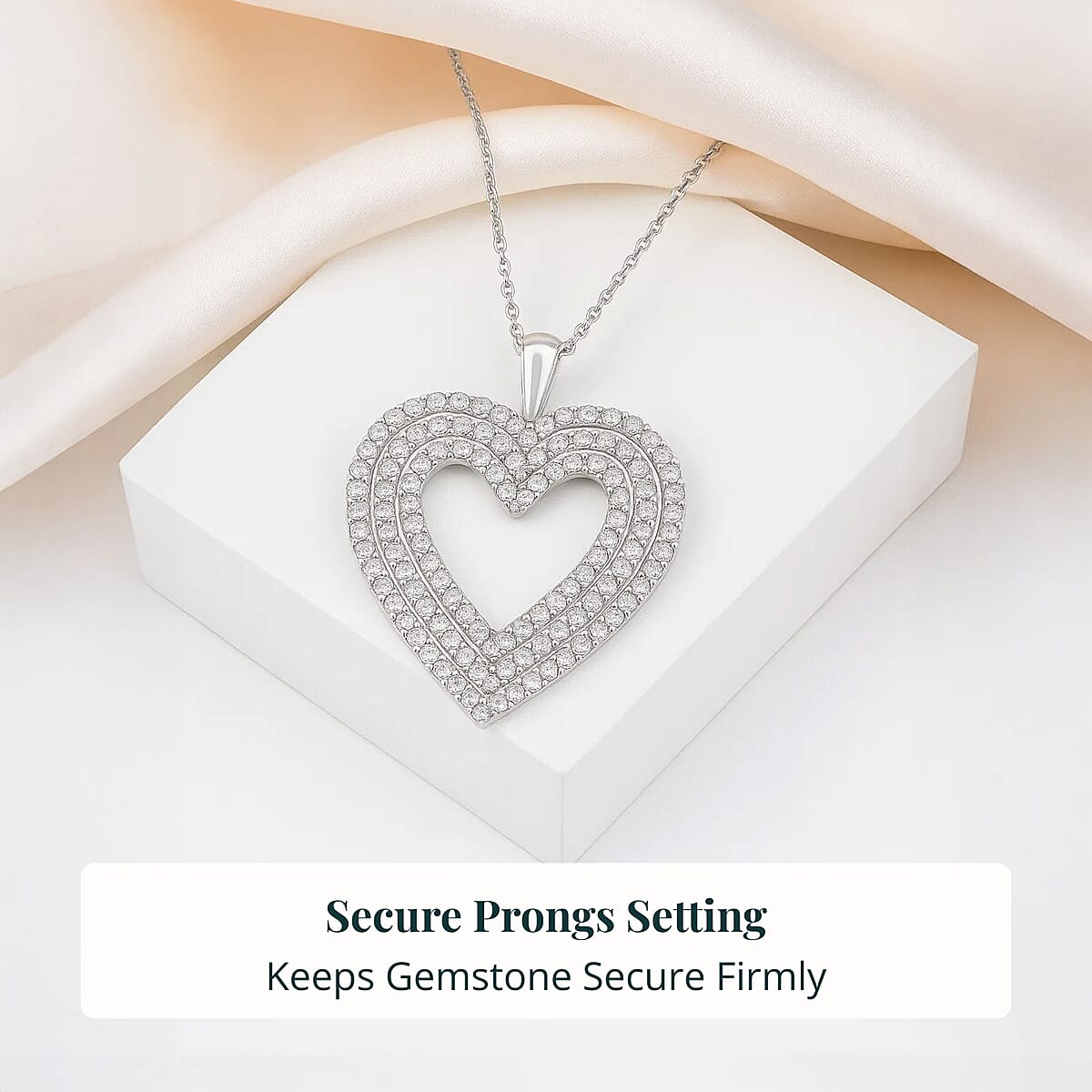 Doorbuster Luxuriant Lab Grown Diamond G VS 2.00 ctw Pendant Necklace 18 Inches in Sterling Silver image number 4