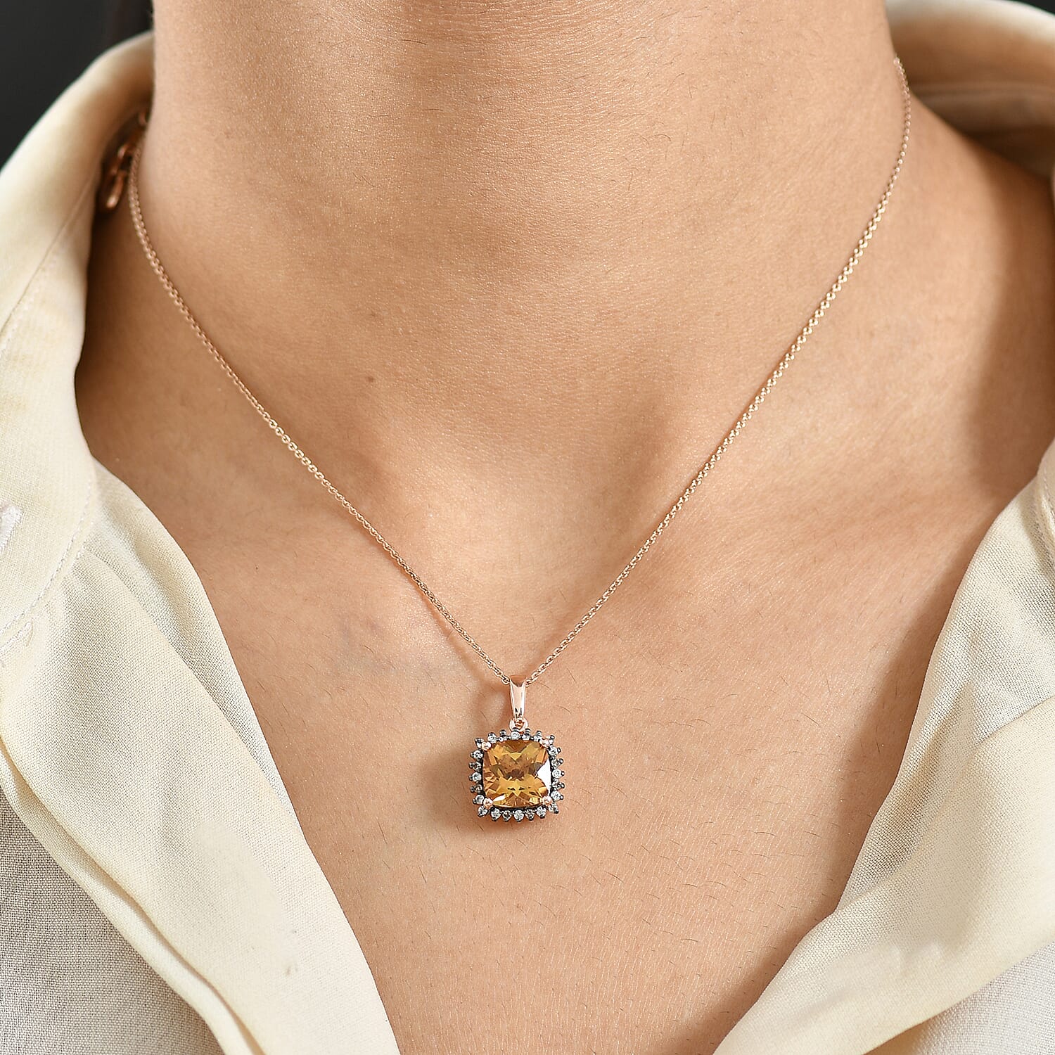 Default Title - Product card gallery slide 3 (10146505818395)