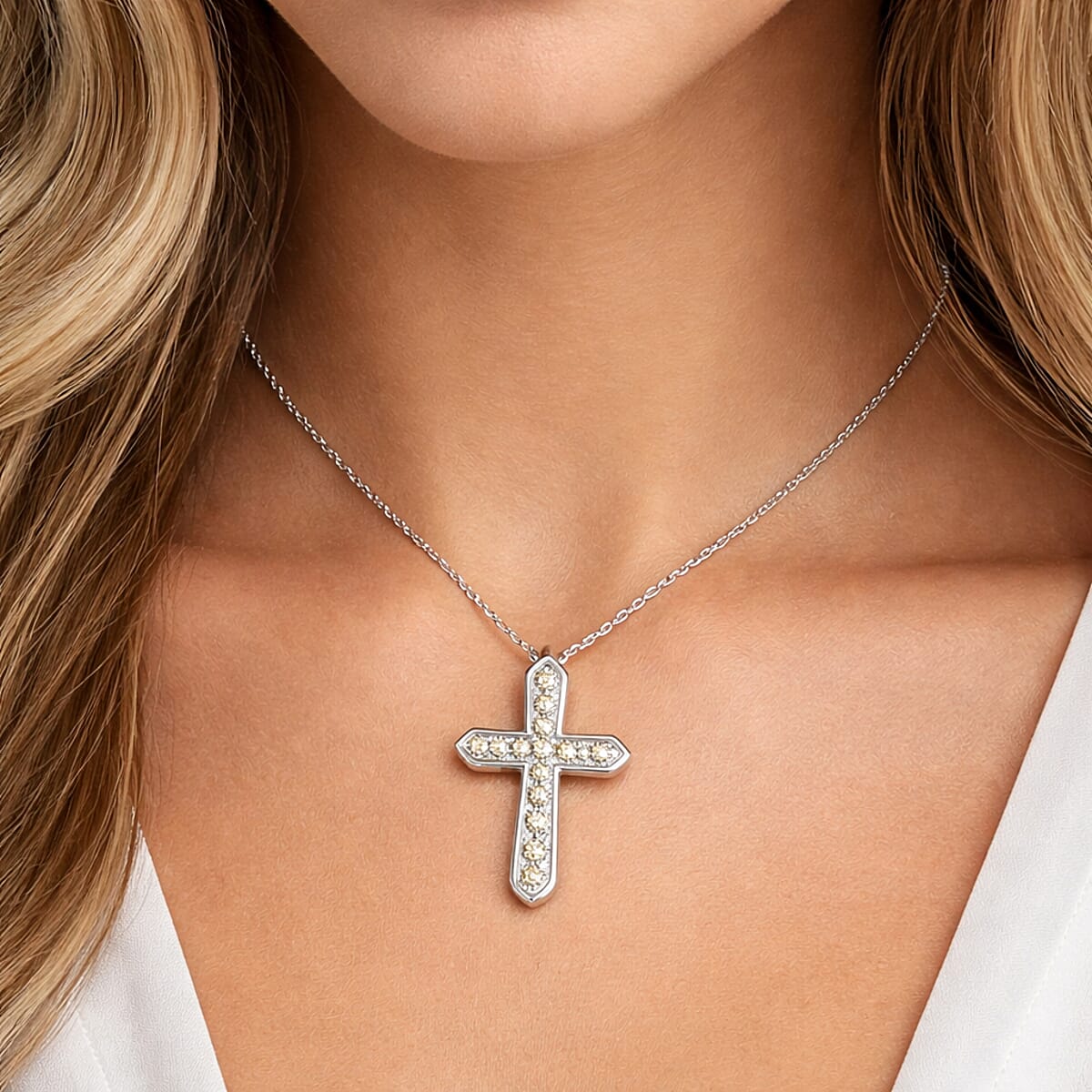 Diamond I2-I3 0.25 ctw Pendant Necklace in Rhodium Over Sterling Silver 18 Inches image number 2