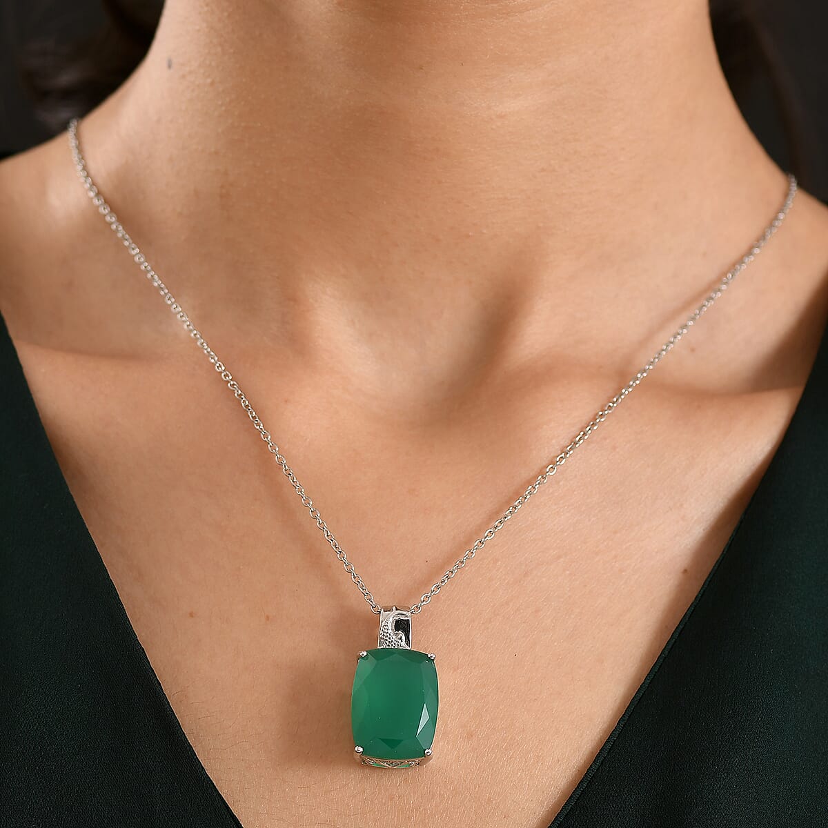 EverTrue Green Onyx 21.50 ctw Pendant in Platinum Bond with Stainless Steel Necklace (20 Inches) image number 2