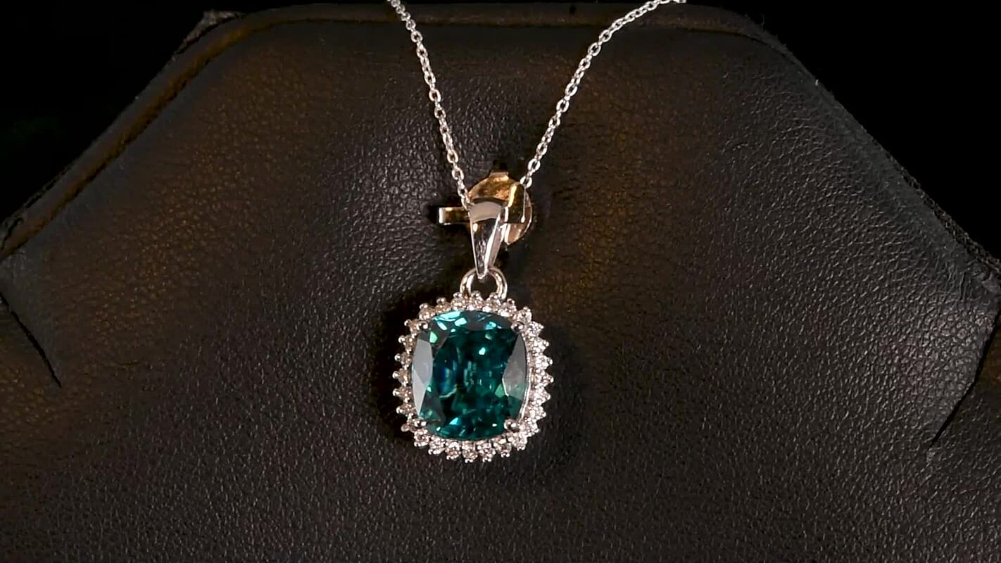 Luxoro AAAA Cambodian Blue Zircon, Diamond Pendant Necklace in 10K White Gold 5.10 ctw (18 Inches)