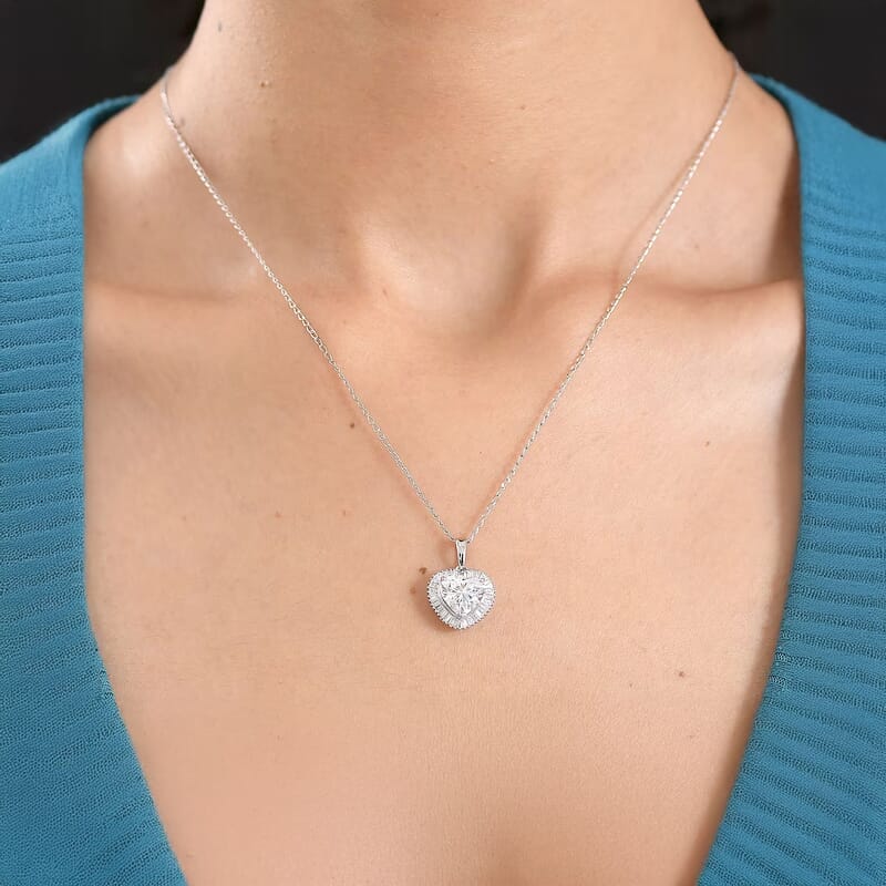 Luxuriant Lab Grown Diamond E-F VS 2.50 ctw Heart Pendant Necklace in 950 Platinum 5.15 Grams 20 Inches