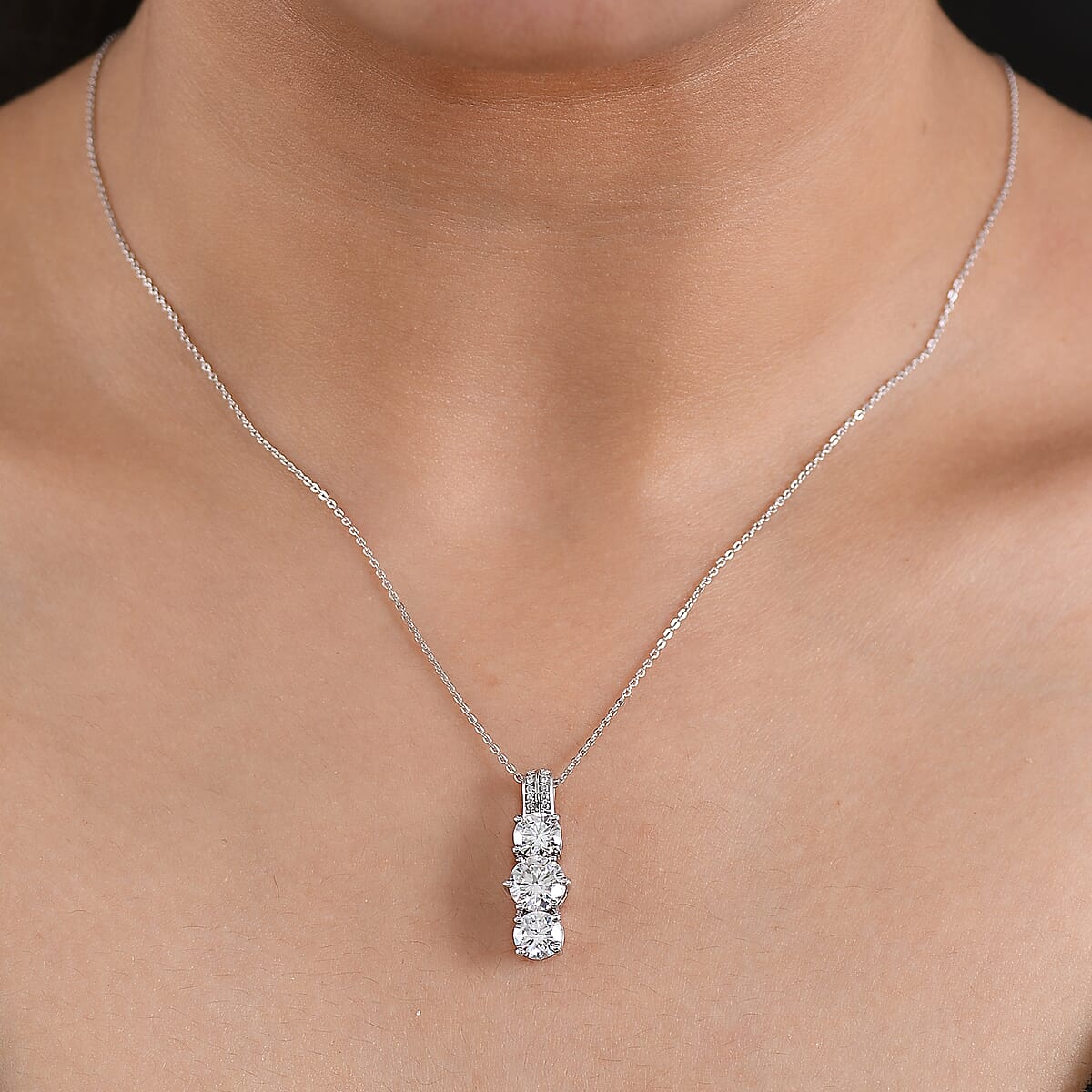 D'Joy Moissanite 2.80 ctw Pendant Necklace in Platinum Over Sterling Silver (20 Inches) image number 2