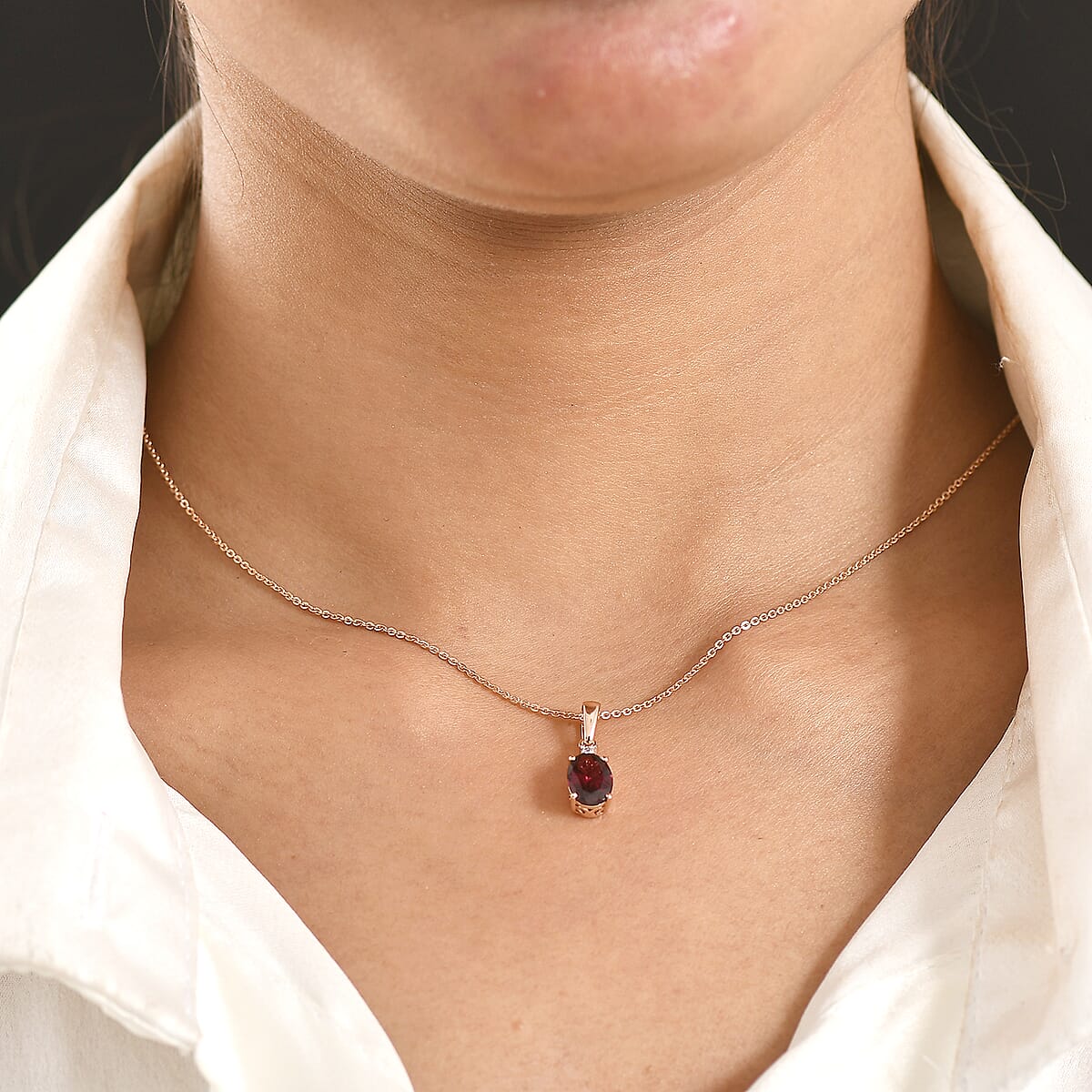 Premium Malawi Magenta Garnet and Luxuriant Lab Grown Diamond G-H SI 1.50 ctw Pendant Necklace in 18K Vermeil Rose Gold Over Sterling Silver 20 Inches image number 2