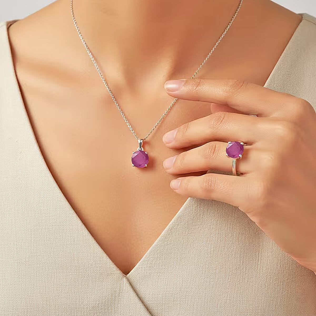 D'Joy Niassa Ruby (FF) 4.40 ctw Ring (Size 5.0) and Pendant Necklace 20 Inches in Rhodium Over Sterling Silver (Del. In 10-12 Days) image number 1