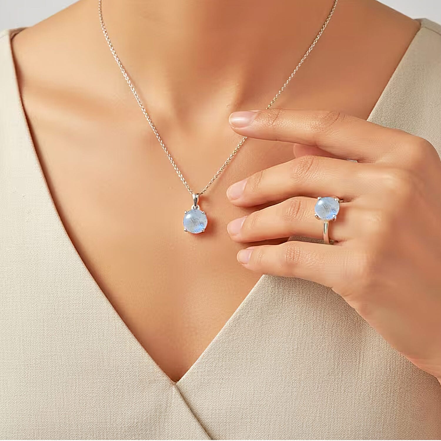 D'Joy Rainbow Moonstone 3.10 ctw Ring (Size 5.0) and Pendant Necklace 20 Inches in Rhodium Over Sterling Silver