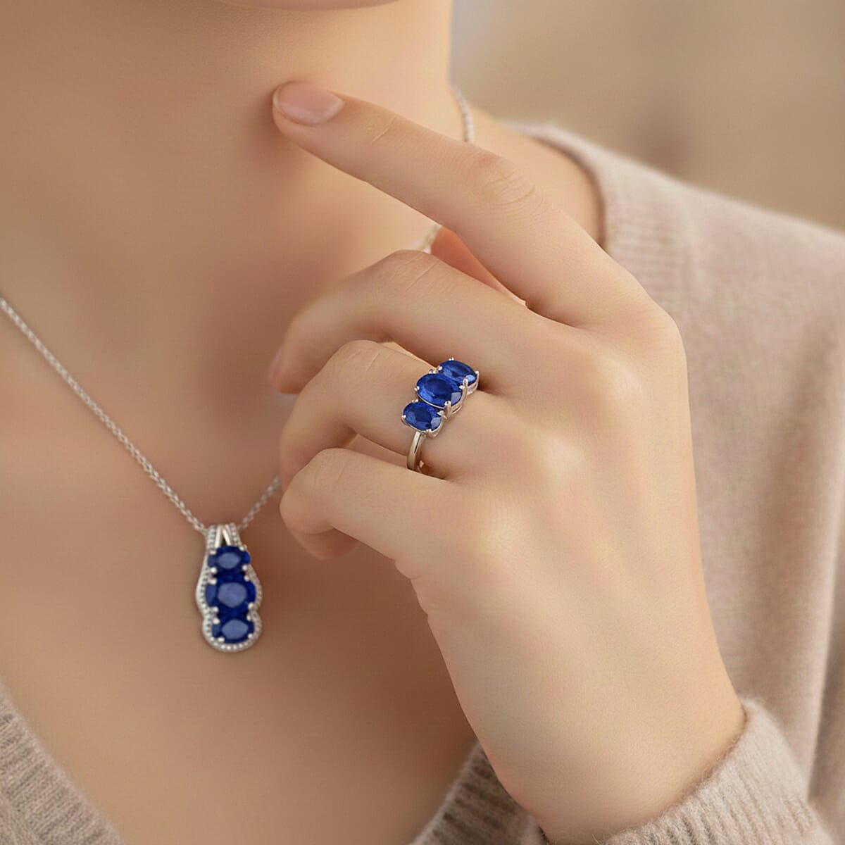 D'Joy Masoala Sapphire (D) 4.10 ctw Ring (Size 9.0) and Pendant Necklace 20 Inches in Rhodium Over Sterling Silver image number 2