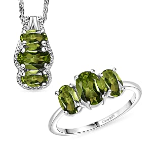 D'Joy Hebei Peridot 3.10 ctw Ring (Size 7.0) and Pendant Necklace 20 Inches in Rhodium Over Sterling Silver