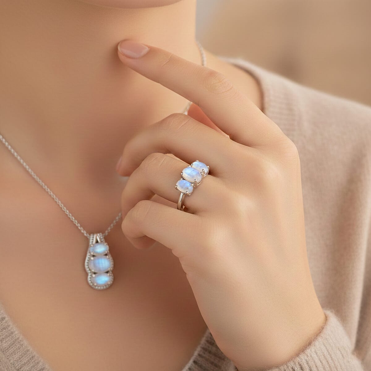 D'Joy Rainbow Moonstone 2.90 ctw Ring (Size 8.0) and Pendant Necklace 20 Inches in Rhodium Over Sterling Silver image number 2