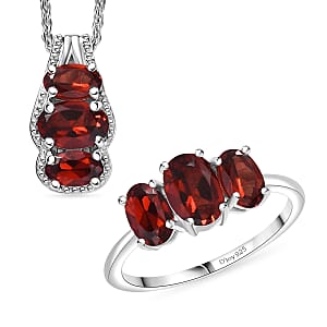 D'Joy Mozambique Garnet 3.30 ctw Ring (Size 9.0) and Pendant Necklace 20 Inches in Rhodium Over Sterling Silver