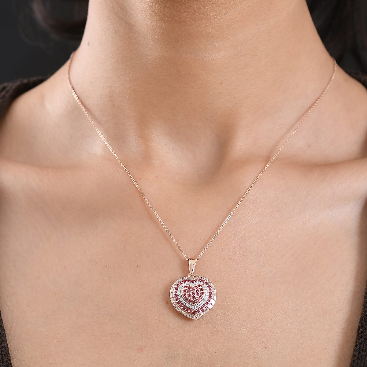 D'Joy Premium Padparadscha Sapphire and Moissanite 1.50 ctw Pendant Necklace in 18K Vermeil Rose Gold Over Sterling Silver 20 Inches  image number 2