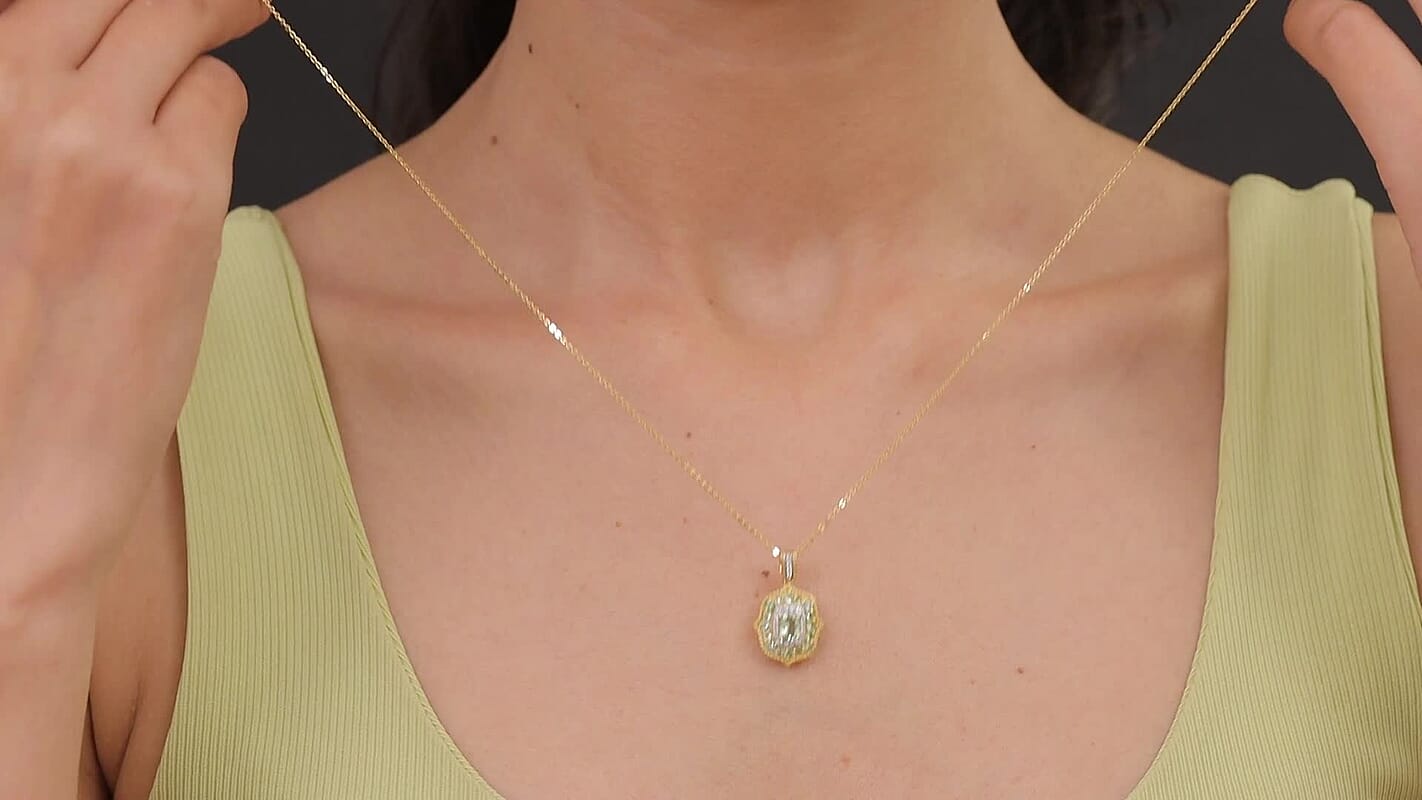 D'Joy Premium Tanzanian Mint Garnet and Moissanite 1.10 ctw Garden Halo Pendant Necklace in 18K Vermeil Yellow Gold Over Sterling Silver 20 Inches
