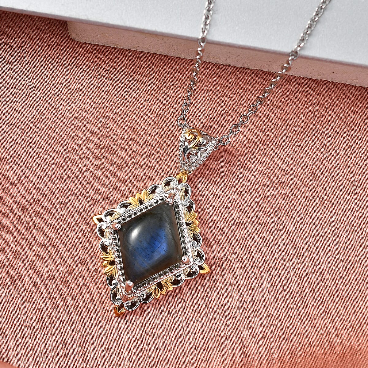 EverTrue Malagasy Labradorite 6.50 ctw Pendant in 18K YG Plated and Platinum Bond with Stainless Steel Necklace 20 Inches image number 1