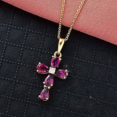 D'Joy Premium Radiant Ember Garnet and Lab Grown Diamond I1 1.60 ctw Pendant Necklace in 18K Vermeil Yellow Gold Over Sterling Silver 20 Inches