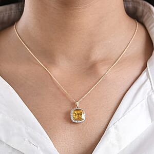 Luxoro Premium Golden Apatite and Diamond G-H SI 6.40 ctw Solar Crown Pendant Necklace in 10K Yellow Gold 20 Inches
