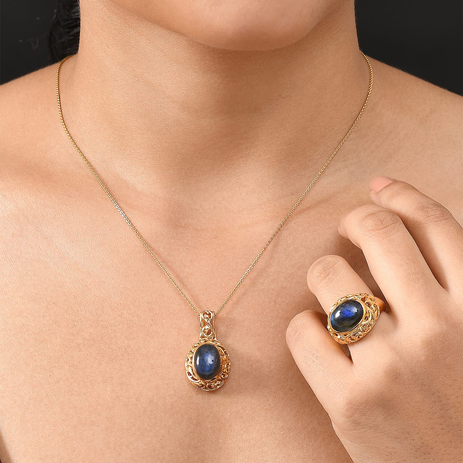 EverTrue Malagasy Labradorite 14.00 ctw Ring (Size 6.50) and Pendant without Chain in 18K YG Plated