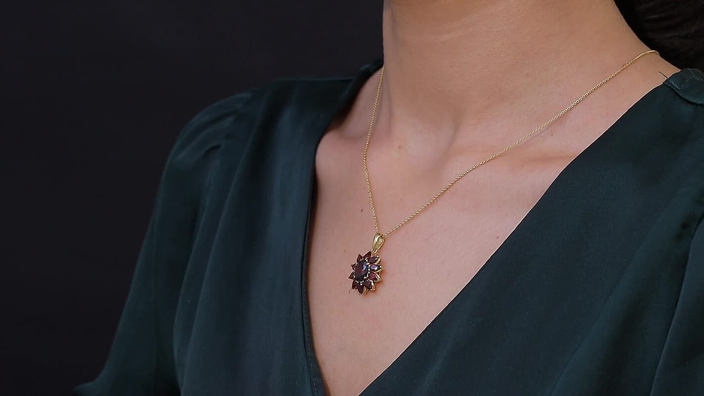 D'Joy Premium Mozambique Garnet 5.00 ctw Blazing Flora Pendant Necklace in 18K Vermeil Yellow Gold Over Sterling Silver 20 Inches