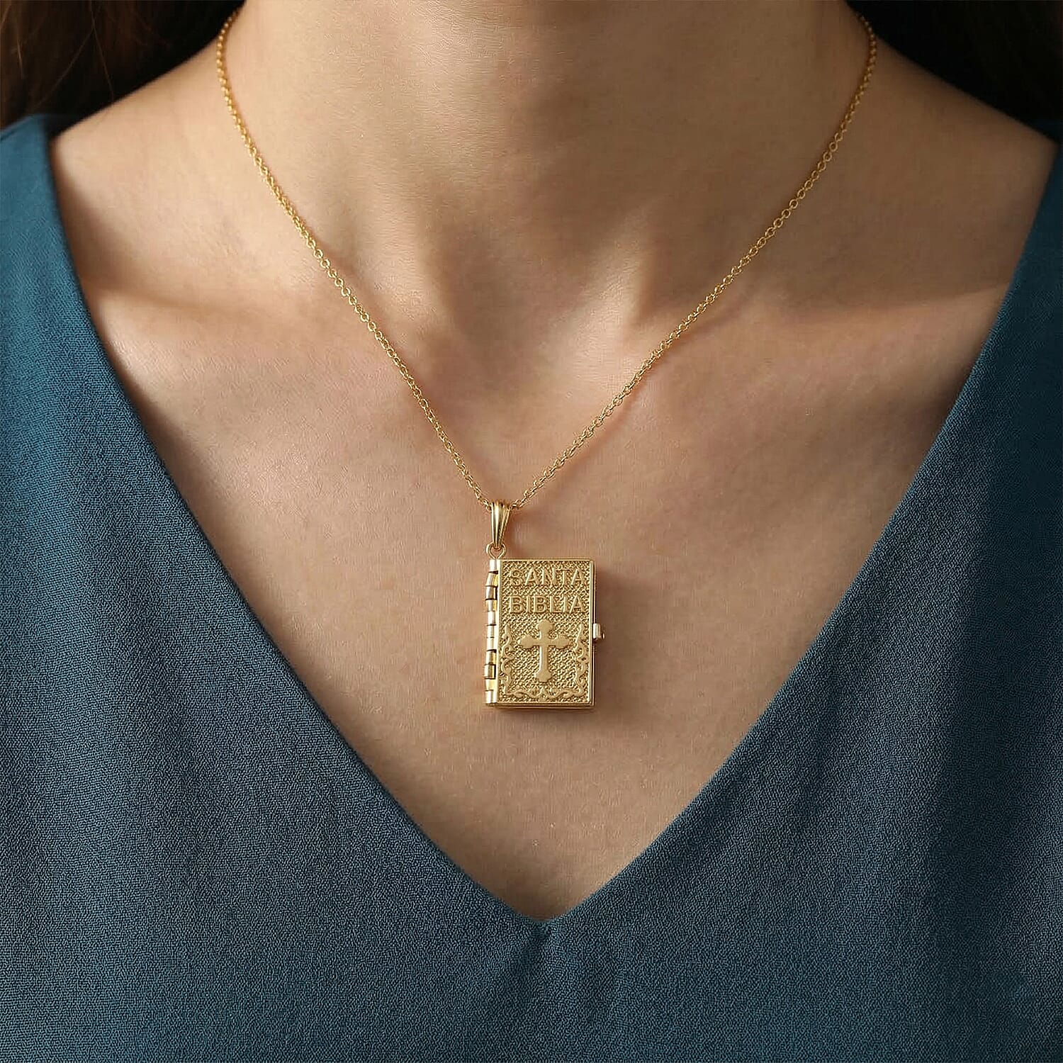 EverTrue Bronzella Collection Santa Biblia Pendant in 18K Yellow Gold Plated Bronze with ION Plated Yellow Gold Stainless Steel Necklace 20 Inches