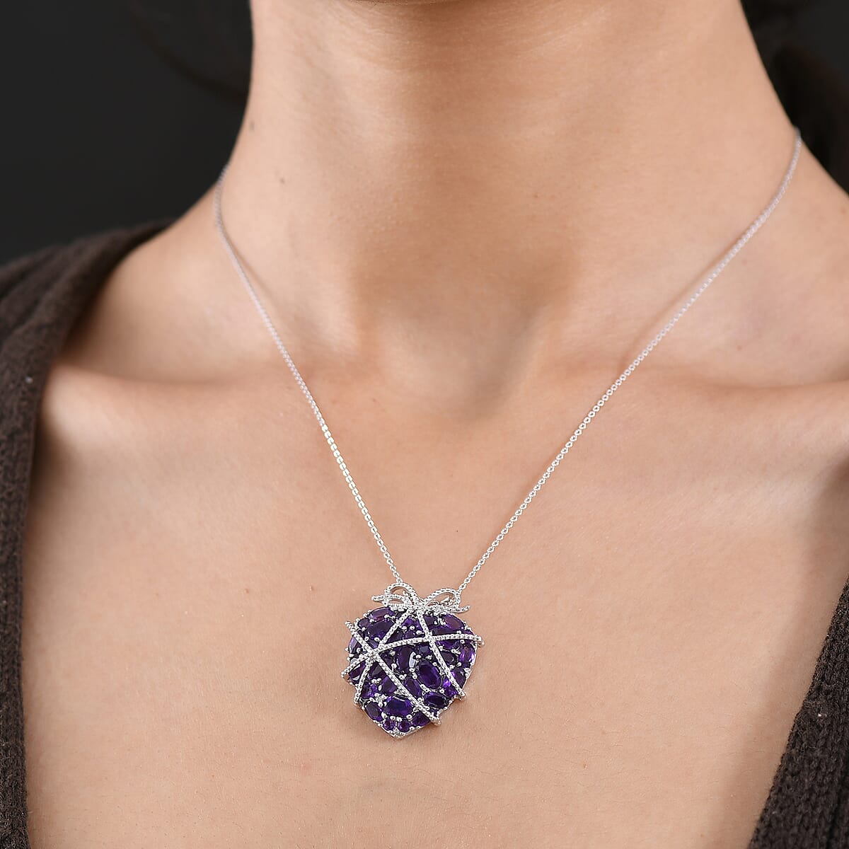 GP Special Amore CollectIon Premium African Amethyst and White Zircon 5.85 ctw Pendant Necklace in Rhodium Over Sterling Silver 20 Inches (Del. in 8-10 Days) image number 2