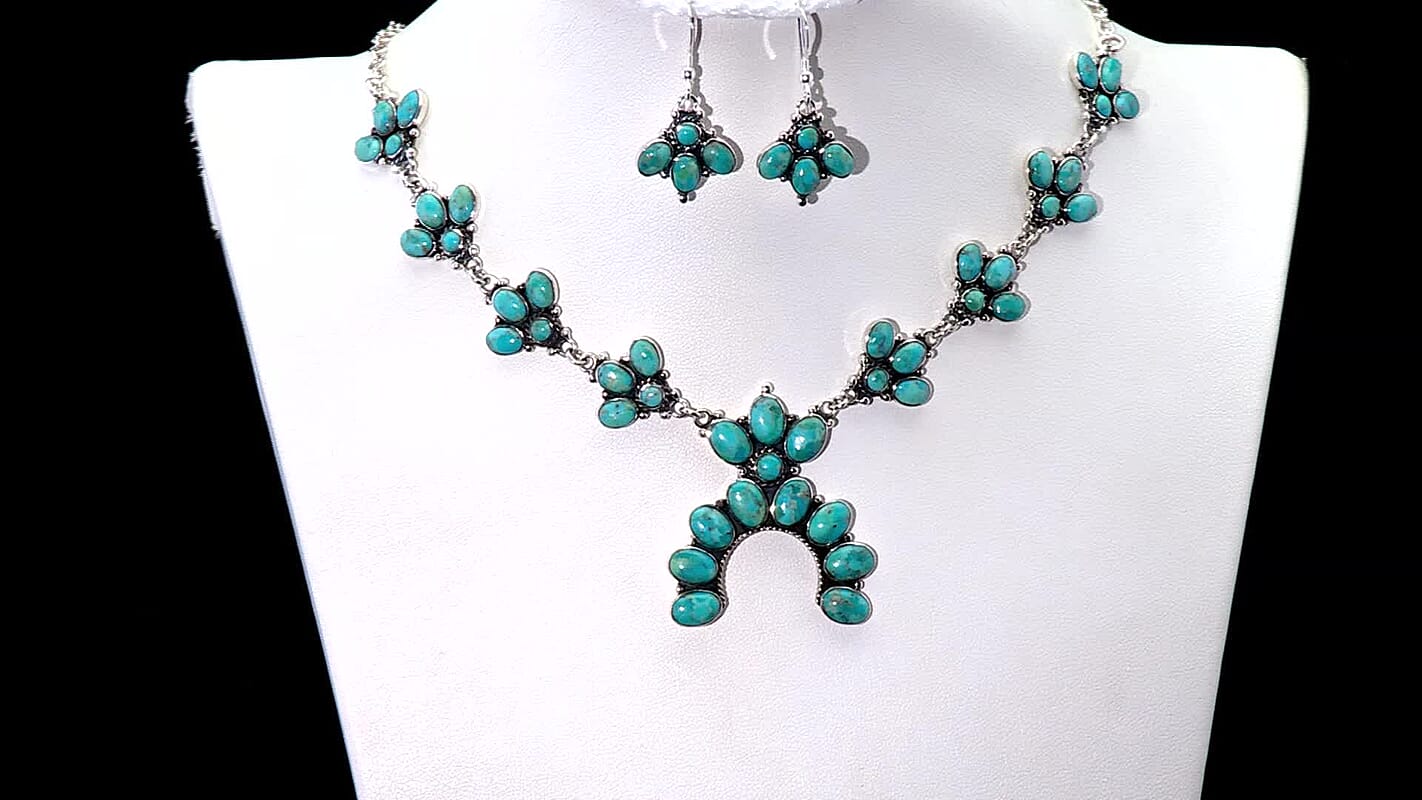 Santa Fe Style Kingman Turquoise Necklace (20 Inches) and Earrings in Sterling Silver 73.00 ctw