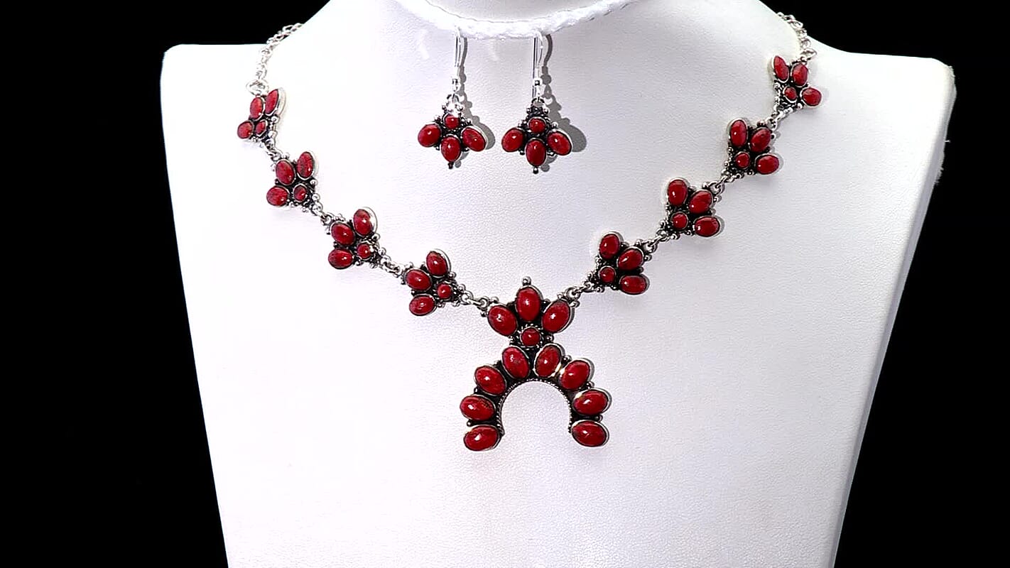 Santa Fe Style Kingman Turquoise Necklace (20 Inches) and Earrings in Sterling Silver 73.00 ctw