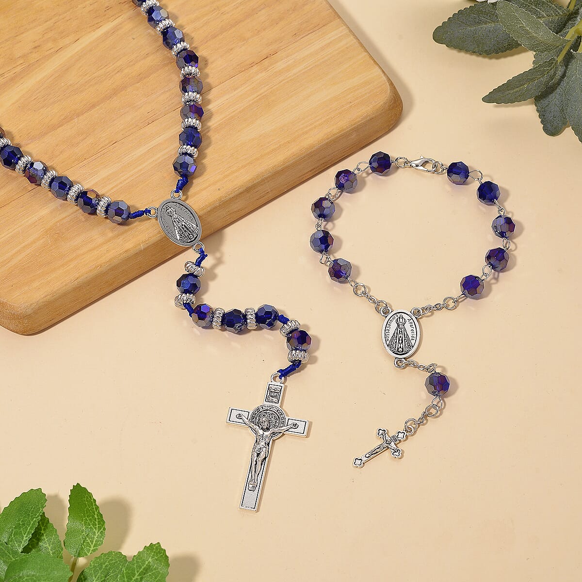 Sapphire Blue Glass Beaded Necklace (28 Inches) and Bracelet (7.5-9.5In) in Silvertone image number 1