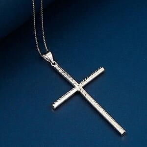 Cross Pendant Necklace in Sterling Silver 3.40 Grams 18 Inches