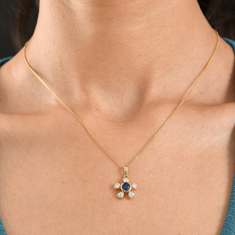 AAA Kashmir Kyanite and Moissanite 1.20 ctw Pendant Necklace (20 Inches) in 18K YG Plated Sterling Silver
