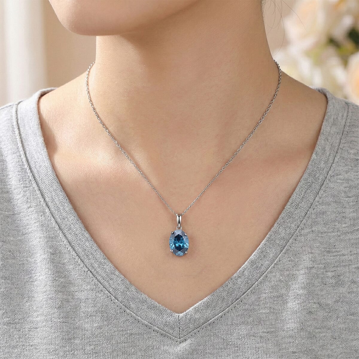 Luxuriant Lab Grown Blue Diamond (VS) (IR) 2.00 ctw Solitaire Pendant Necklace in Rhodium Over Sterling Silver 18-20 Inches image number 2