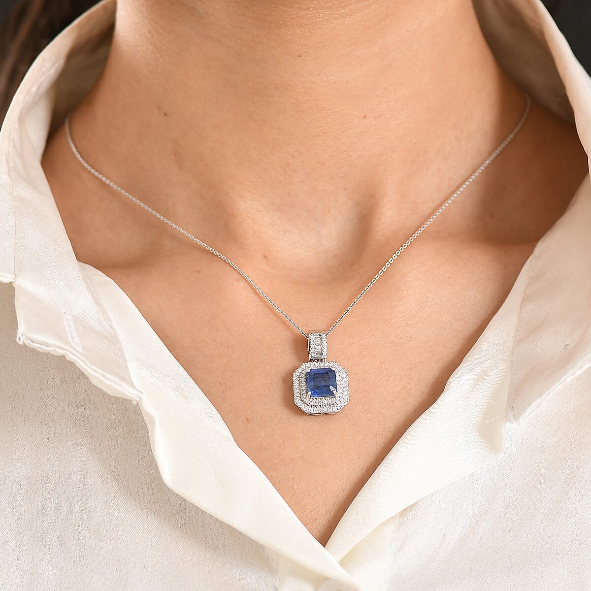 D'Joy Premium Kashmir Kyanite and Moissanite 3.90 ctw Pendant Necklace in Rhodium Over Sterling Silver 20 Inches image number 2