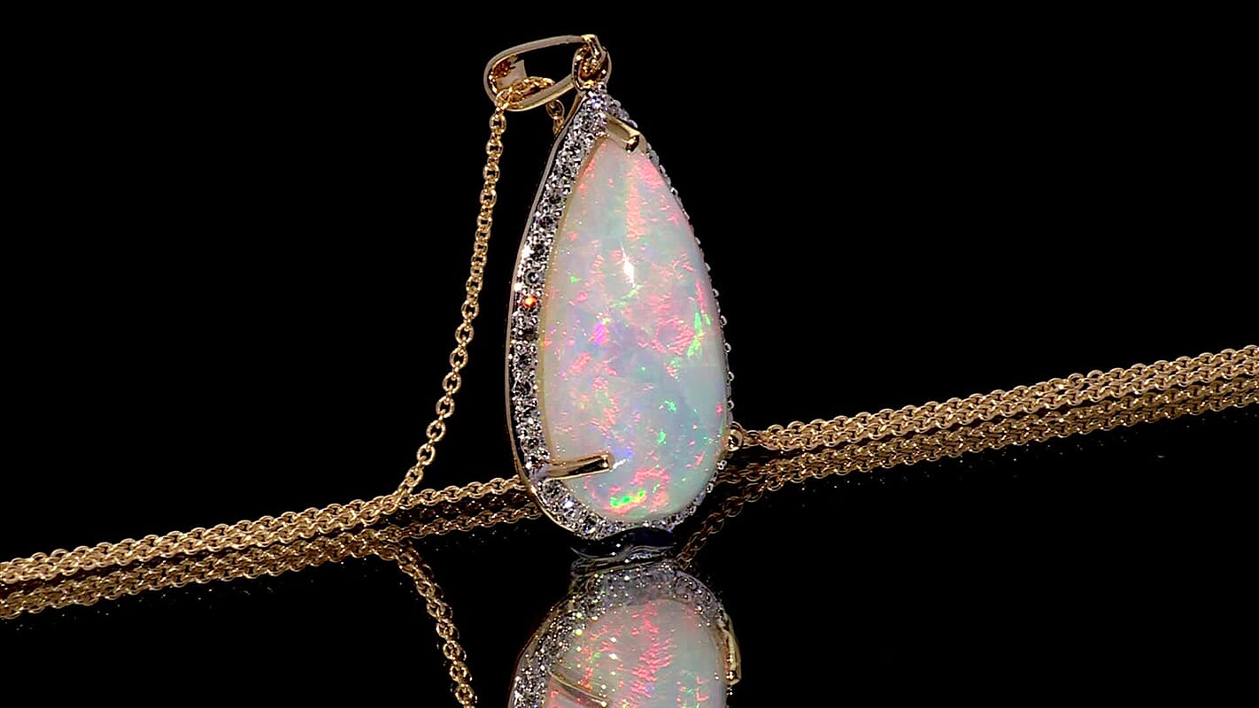 Premium Ethiopian Welo Opal and Luxuriant Lab Grown Diamond G-H SI 7.10 ctw Prism Flame Pendant Necklace in 10K Yellow Gold 20 Inches