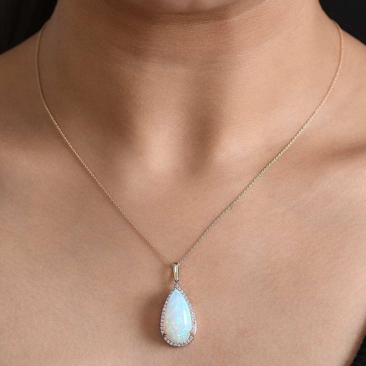 Premium Ethiopian Welo Opal and Luxuriant Lab Grown Diamond G-H SI 7.10 ctw Pendant Necklace in 10K Yellow Gold 20 Inches image number 2