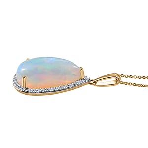 Premium Ethiopian Welo Opal and Luxuriant Lab Grown Diamond G-H SI 7.10 ctw Pendant Necklace in 10K Yellow Gold 20 Inches