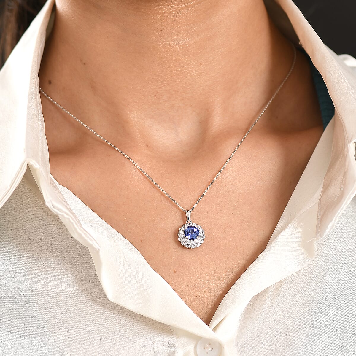 Certified & Appraised D'Joy Premium Turkizite and Moissanite 2.20 ctw Heart Pendant Necklace in 18K Vermeil YG Over Sterling Silver (20 Inches) image number 2