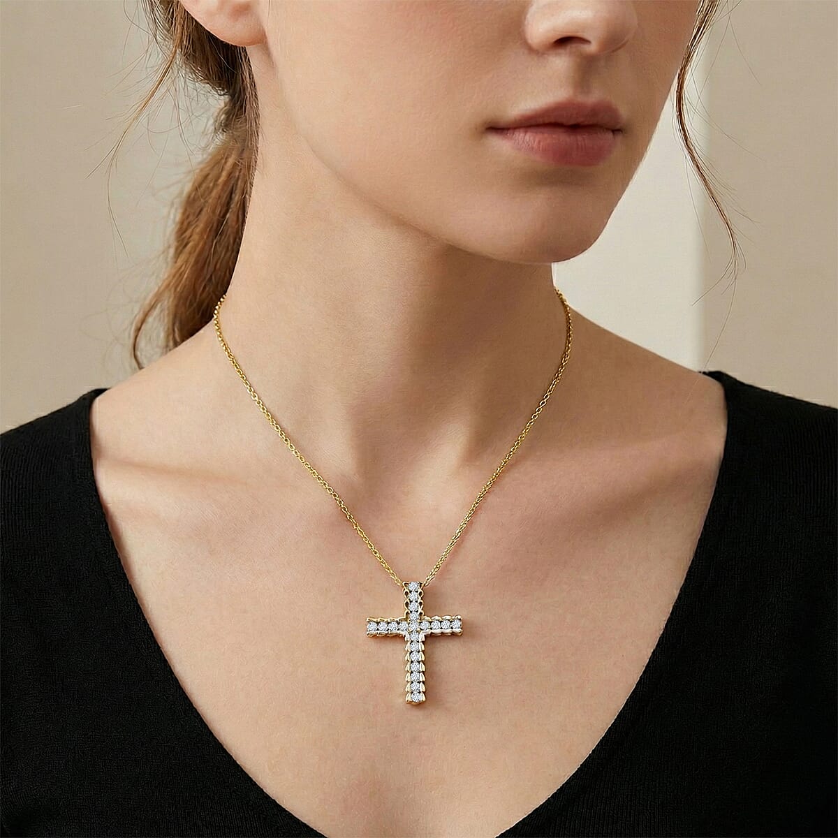 EverTrue Moissanite 0.80 ctw Light of Grace Pendant in 18K YG Plated with ION Plated YG Stainless Steel Necklace 20 Inches image number 2