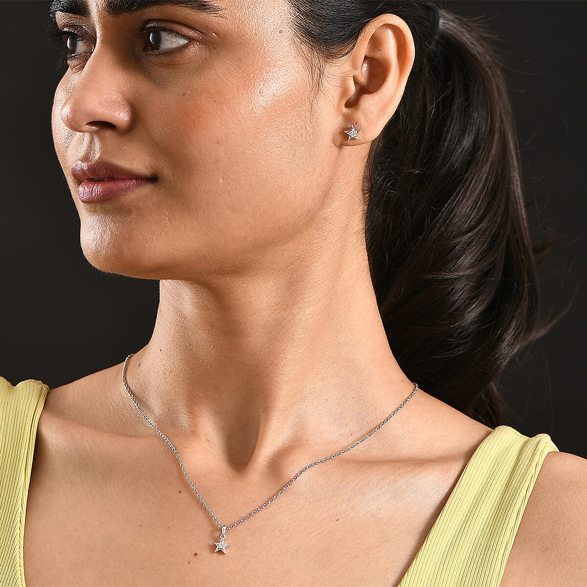 Luxuriant Lab Grown Diamond (G-H, SI) Earrings and Pendant Necklace (20 Inches) in 18K Vermeil YG Over Sterling Silver 0.20 ctw image number 2