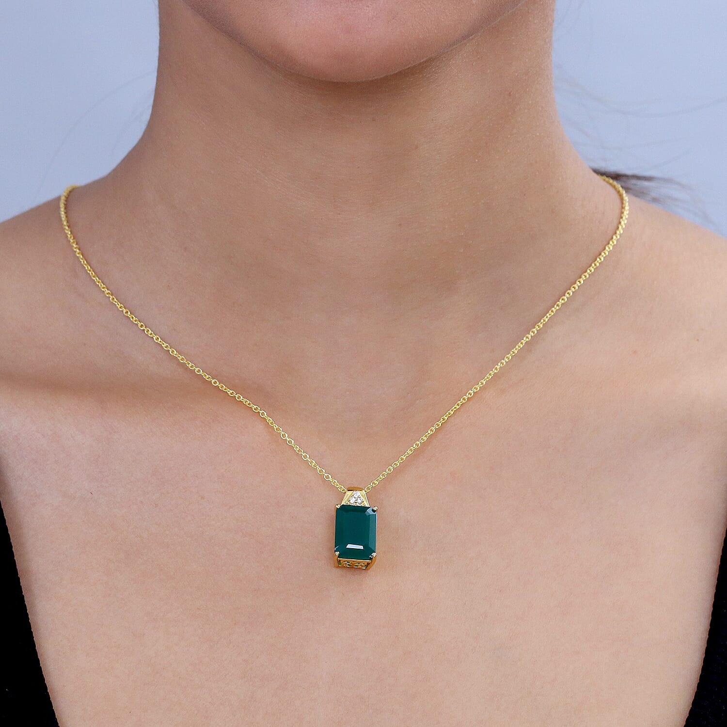 EverTrue Verde Onyx and White Zircon 7.35 ctw Octagon Frame Power Pendant in 18K YG Plated with ION Plated Yellow Gold Stainless Steel Necklace 20 Inches